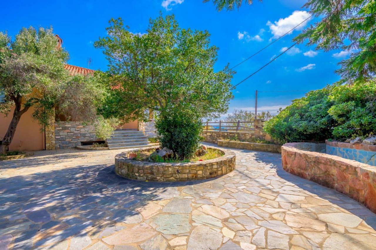 Luxurious Villa With Gorgeous View And Bbq Alexandroupoli Exterior photo